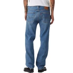 Levis Mens 501 Straight Leg Jeans Blue Medium Wash Button Fly Size Red Tab 40x32